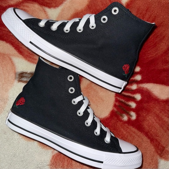 Converse Chuck Taylor All Star High Black White Red Rose Flower Custom size 7.5 - Picture 1 of 5